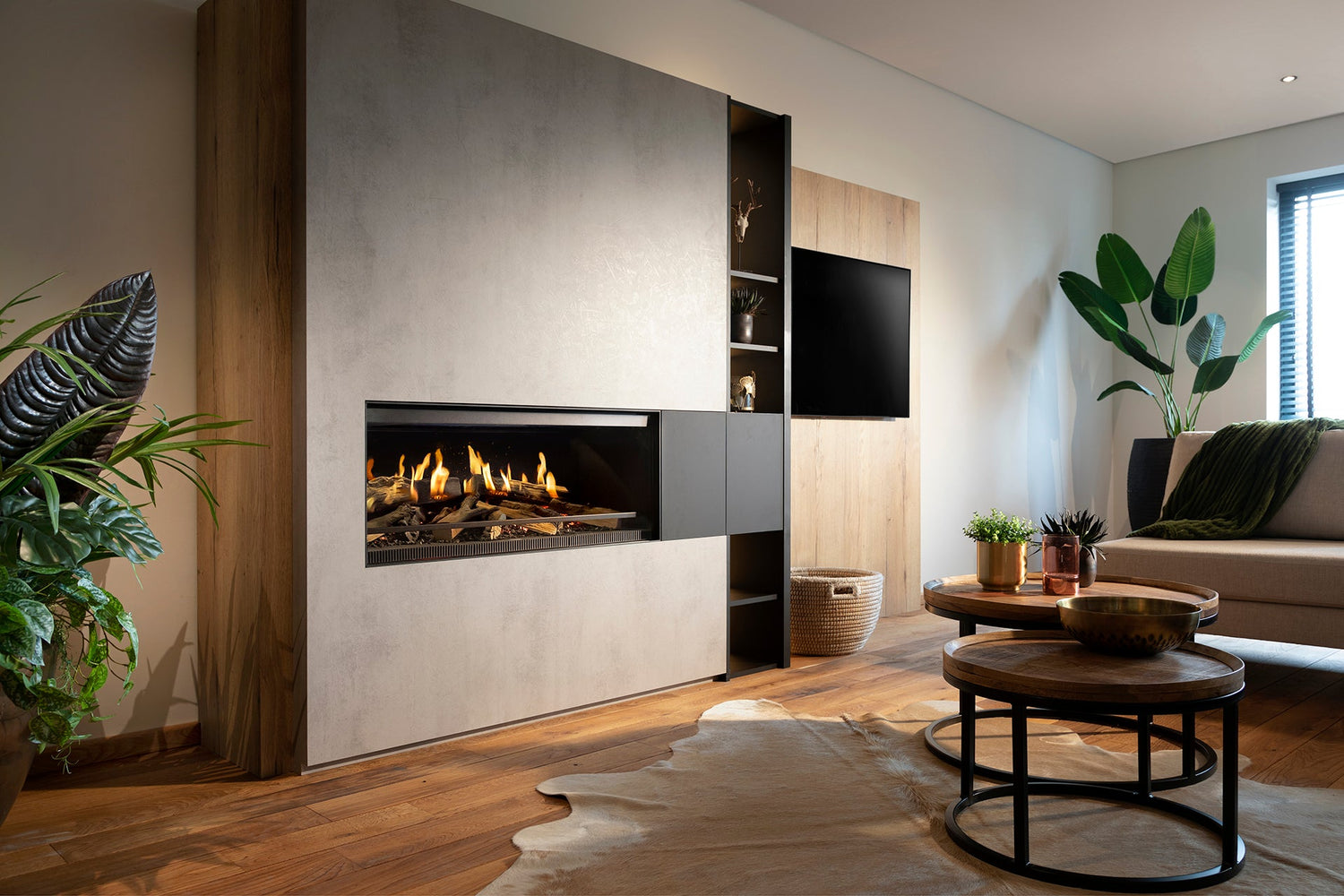 focar semineu electric - 7 Trucuri de Restaurare pentru un Living cu Șemineu Electric în 2026